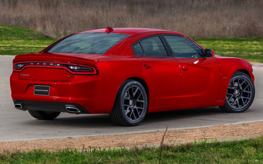 2015 Dodge Charger – heavily-revised muscle sedan 244295