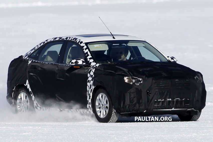 SPYSHOTS: Ford Escort winter testing in Europe 238922