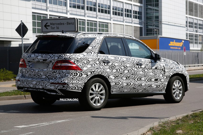 SPYSHOTS: Mercedes-Benz ML gets revised interior 239373