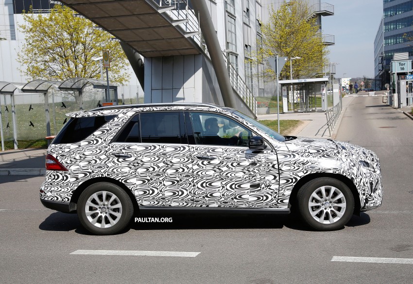 SPYSHOTS: Mercedes-Benz ML gets revised interior 239379