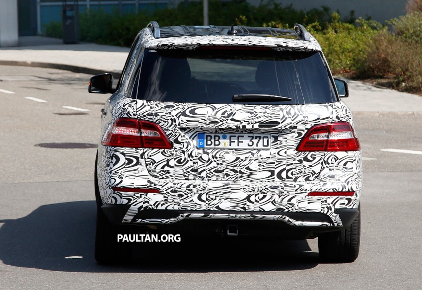 SPYSHOTS: Mercedes-Benz ML gets revised interior 239382