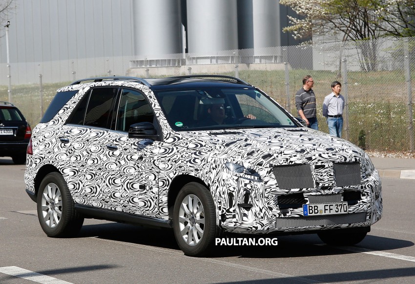 SPYSHOTS: Mercedes-Benz ML gets revised interior 239385