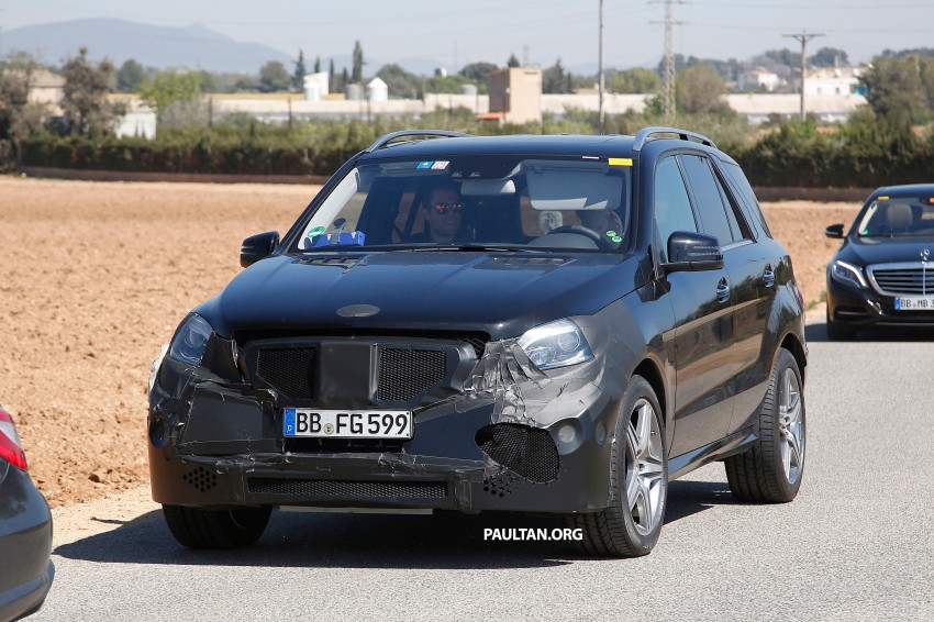 SPYSHOTS: Mercedes-Benz ML gets revised interior 241339