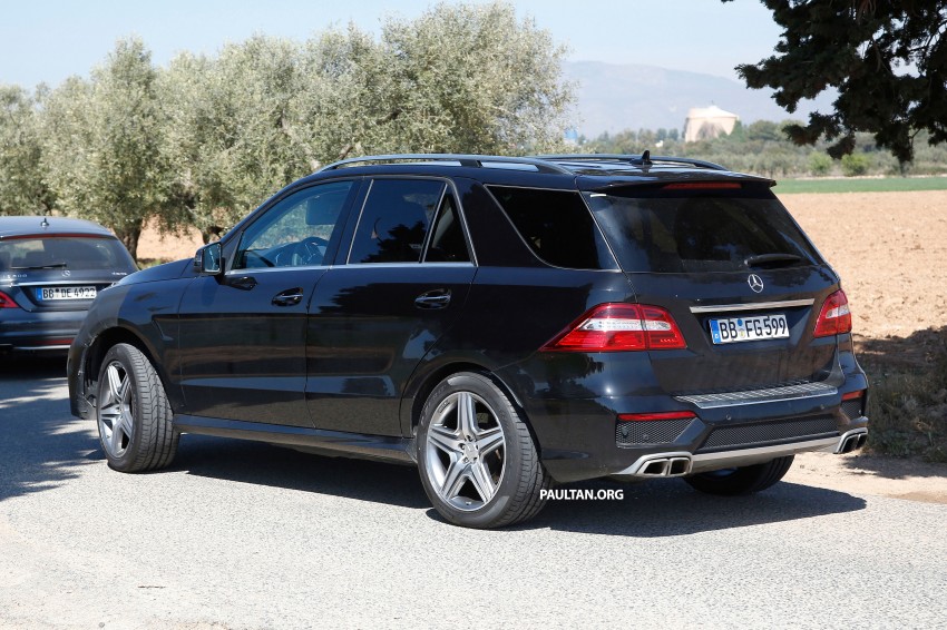 SPYSHOTS: Mercedes-Benz ML gets revised interior 241335