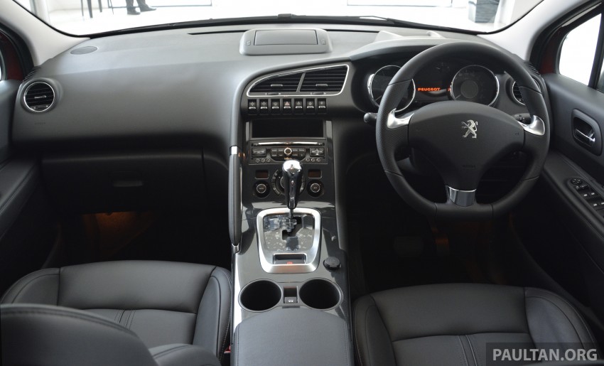 GALLERY: Peugeot 3008 facelift on show in Glenmarie 241015