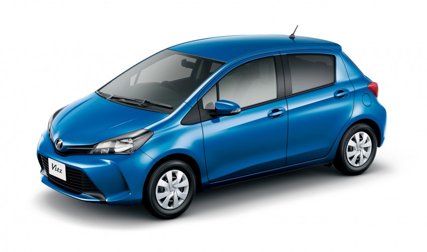 Toyota Yaris and JDM Vitz facelifted to match the Aygo 243316