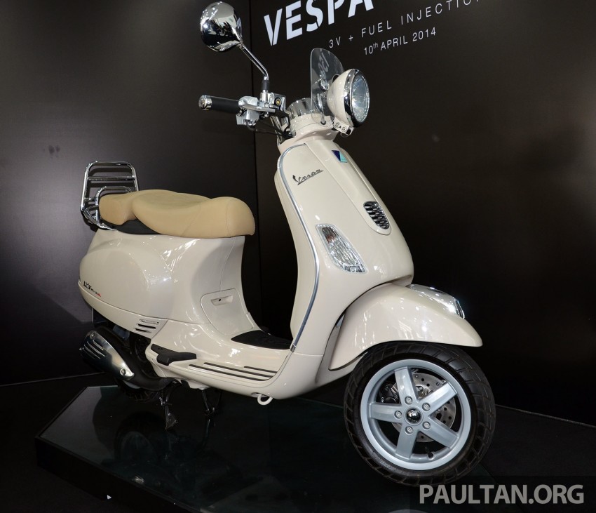 Vespa LXV 150 3V launched: Retro looks, fuel injection 240218