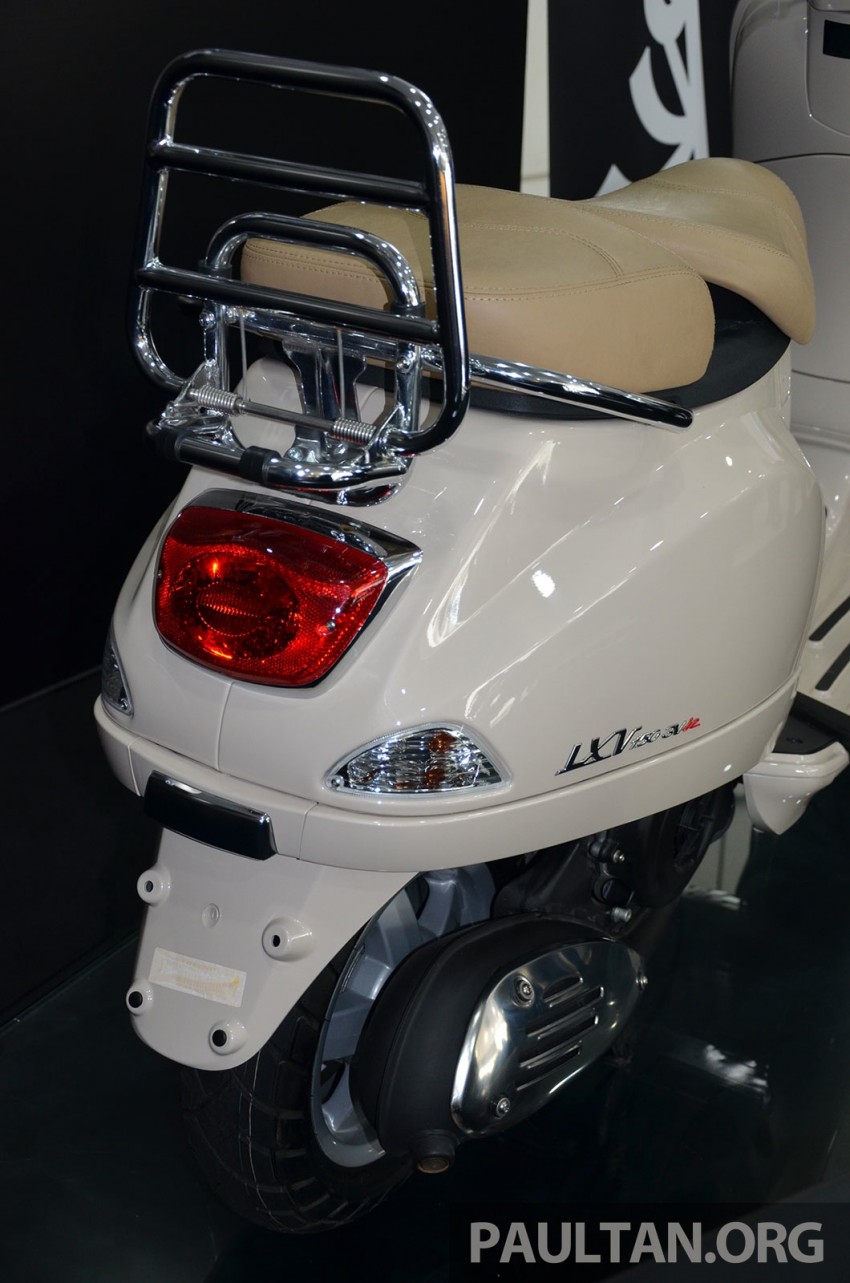 Vespa LXV 150 3V launched: Retro looks, fuel injection 240220