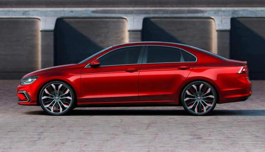 Volkswagen New Midsize Coupe concept is a junior CC 242457