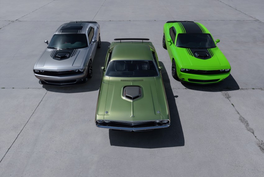2015 Dodge Challenger makes debut in New York 244566