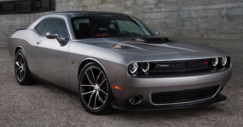 2015 Dodge Challenger makes debut in New York 244592