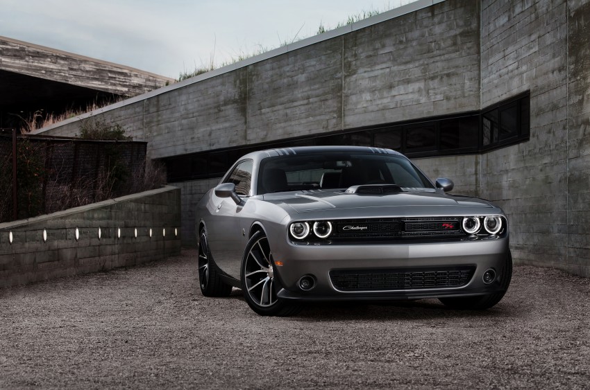 2015 Dodge Challenger makes debut in New York 244595