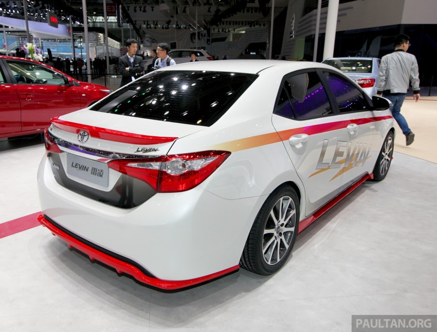 Toyota Levin, Corolla for China – live pics from Beijing 242911