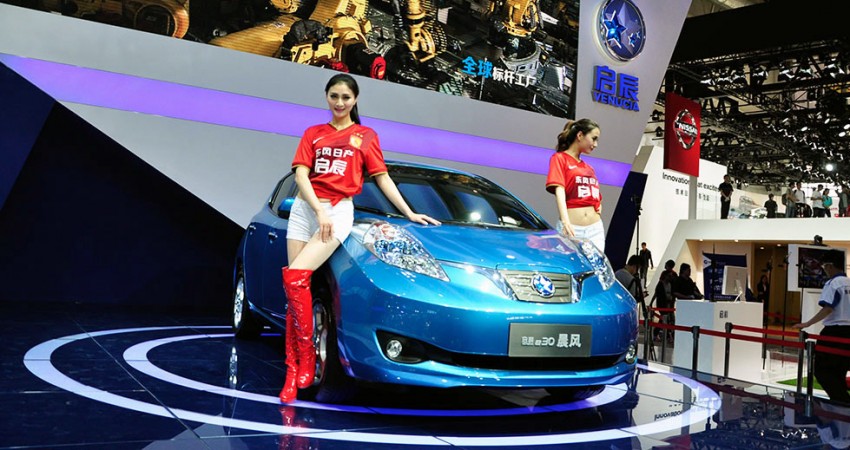 Venucia R30 debuts in Beijing – March gets nose job 245111