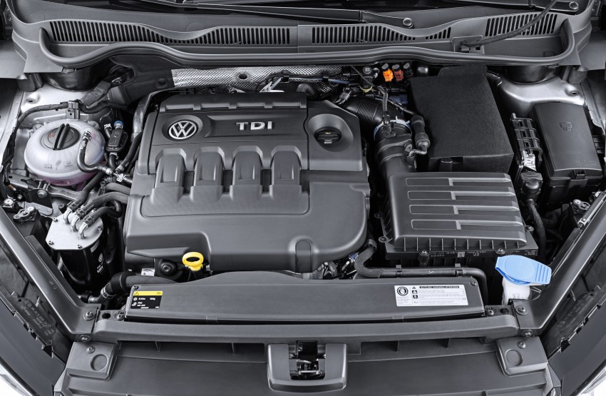 Volkswagen Golf Sportsvan – production car unveiled 246163
