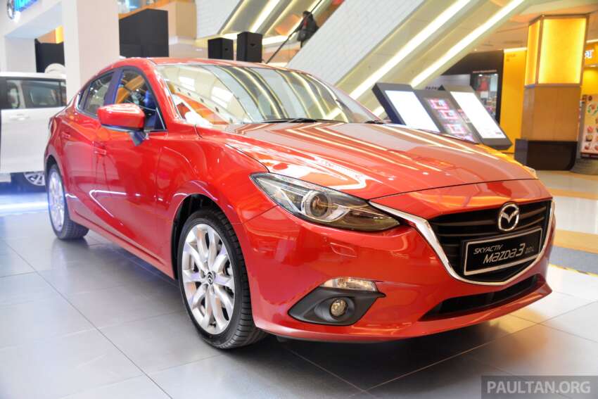 Mazda 3 – now with leather seats for no extra charge 248748