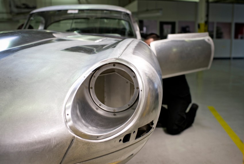 Jaguar to finally complete 1963 Lightweight E-type run Image #247331