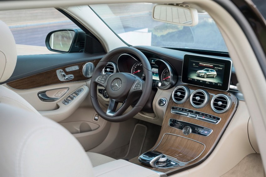 W205 Mercedes-Benz C-Class Estate makes its debut 248915