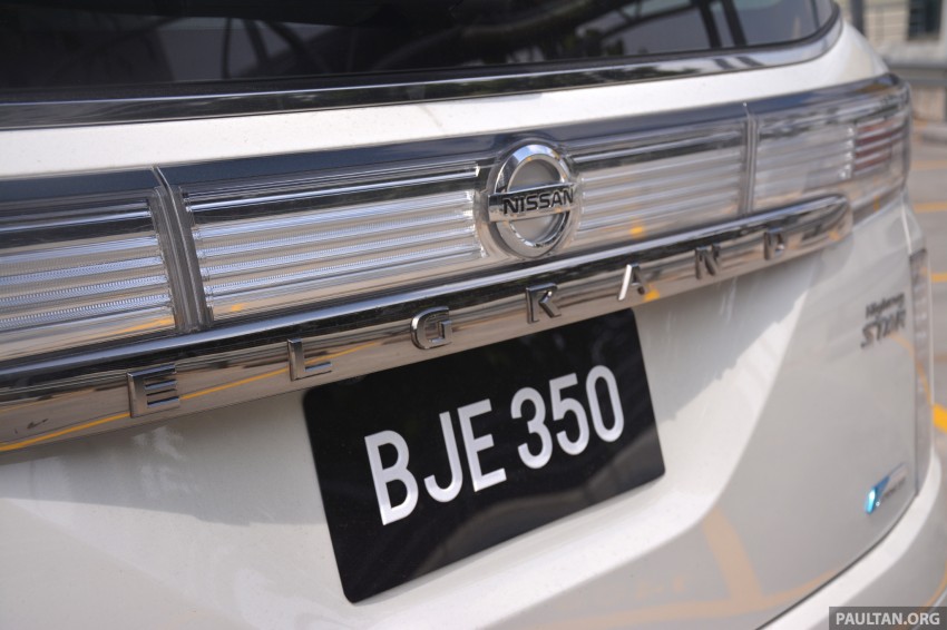 DRIVEN: 2014 Nissan Elgrand tested from every seat 255554