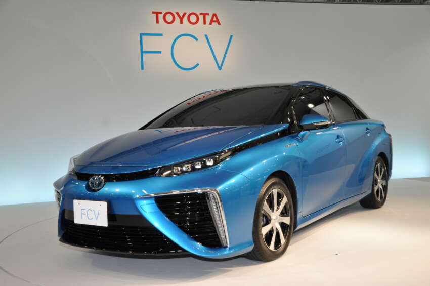 Toyota Fuel Cell Sedan unveiled – production version to go on sale in Japan in 2015, priced at US$69k 255779