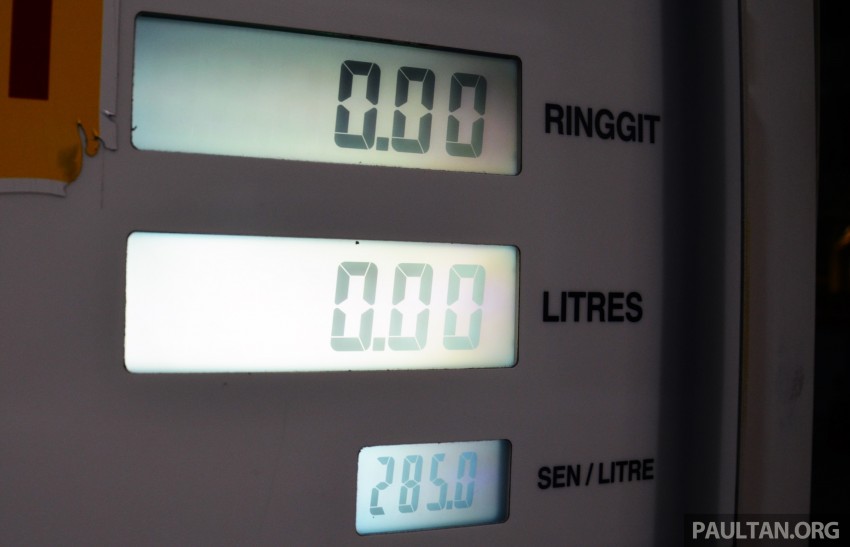 RON 97 petrol price down five sen to RM2.85 per litre 252200