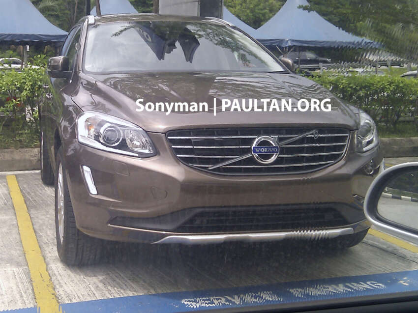 SPIED: Volvo XC60 facelift already in showrooms? 251042