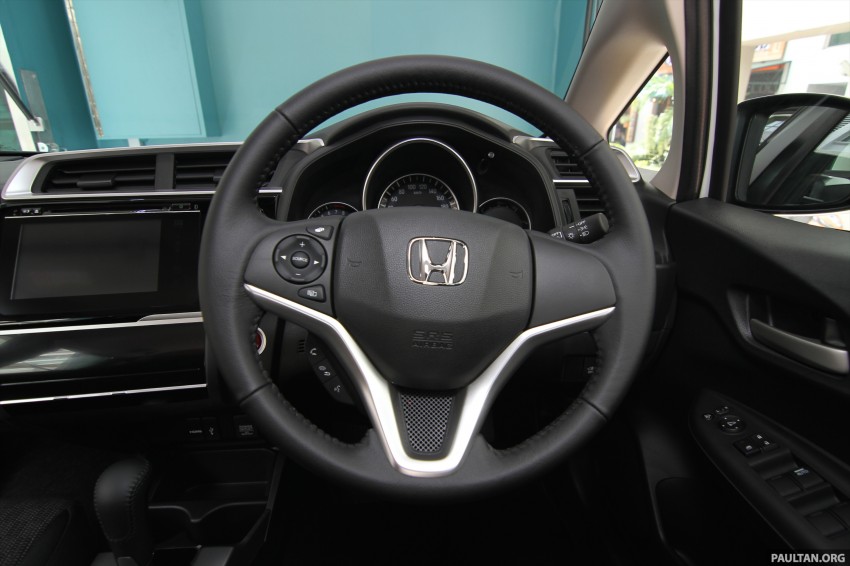 GALLERY: 2014 Honda Jazz previewed at roadshow 256299