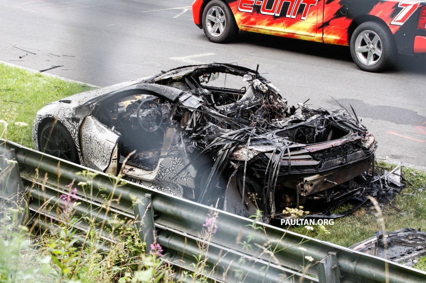 Acura/Honda NSX prototype burns down on the ‘Ring 260556
