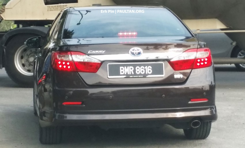 SPYSHOT: Toyota Camry Hybrid spotted on the road 257550