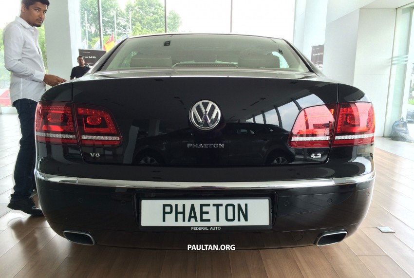 Volkswagen Phaeton 4.2 V8 on display at Glenmarie showroom – RM639k after discount 260209