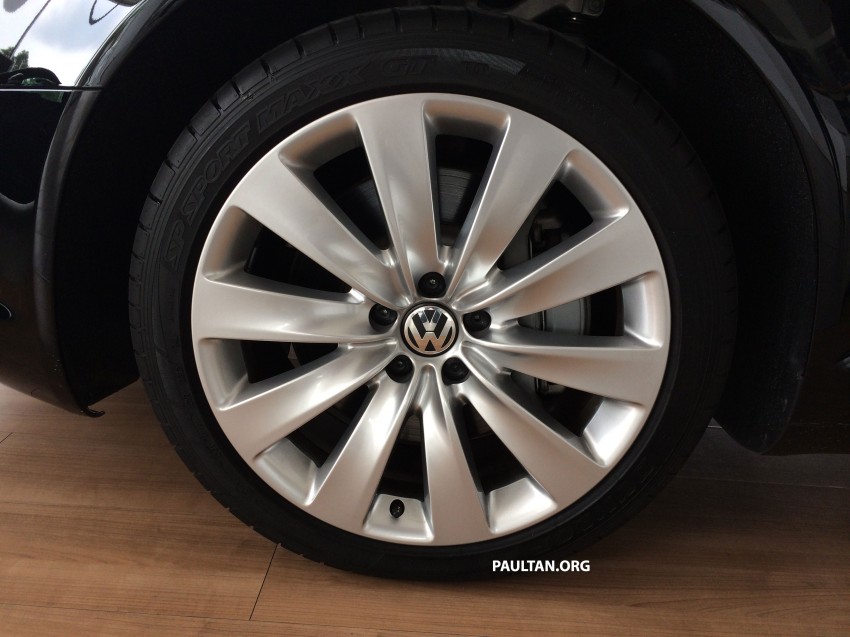Volkswagen Phaeton 4.2 V8 on display at Glenmarie showroom – RM639k after discount 260210
