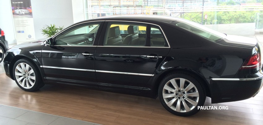 Volkswagen Phaeton 4.2 V8 on display at Glenmarie showroom – RM639k after discount 260211