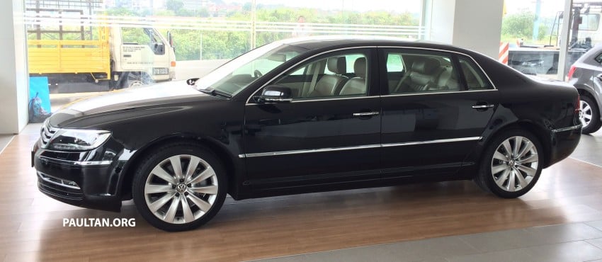 Volkswagen Phaeton 4.2 V8 on display at Glenmarie showroom – RM639k after discount 260224