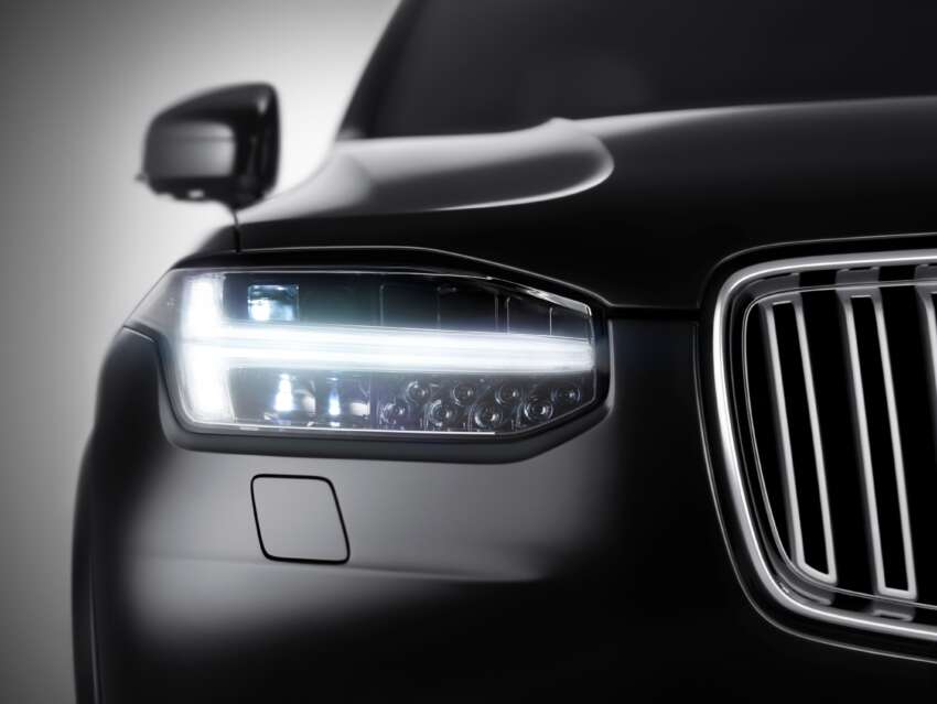 2015 Volvo XC90 headlights teased – “Thor’s Hammer” 263175