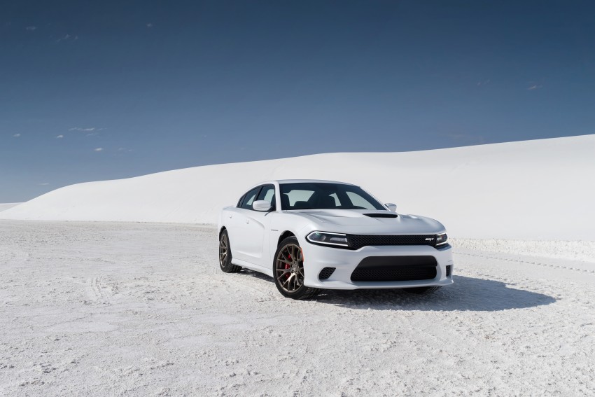 Dodge Charger SRT Hellcat – 707 hp V8 muscle saloon 263807