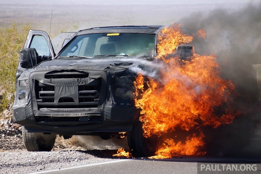 SPYSHOTS: Ford Super Duty truck on fire in the desert 261860