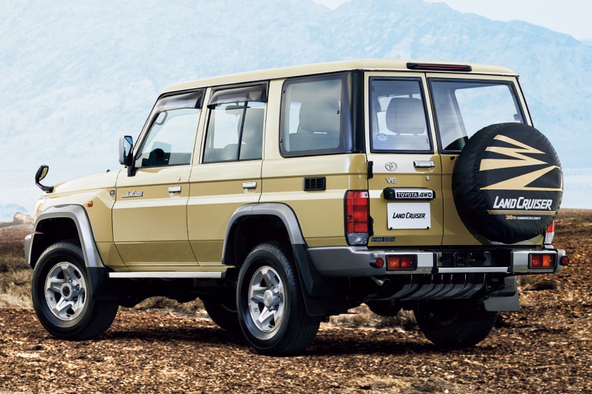 Toyota Land Cruiser 70 rereleased in Japan for 1 year 266785