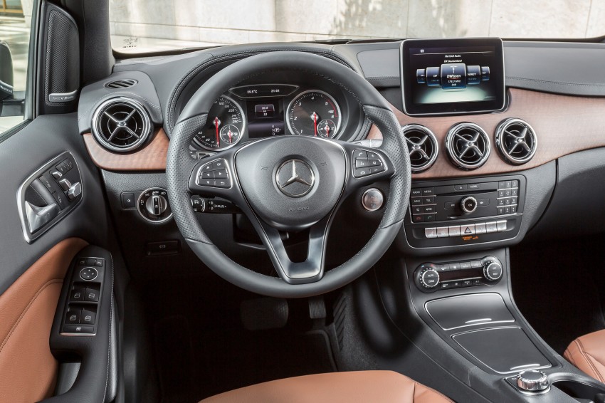 Mercedes-Benz B-Class facelift – upgraded inside out 271320