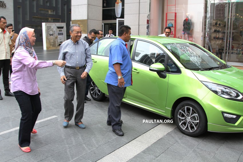 Proton PCC undisguised – driven by Tun Mahathir 271585