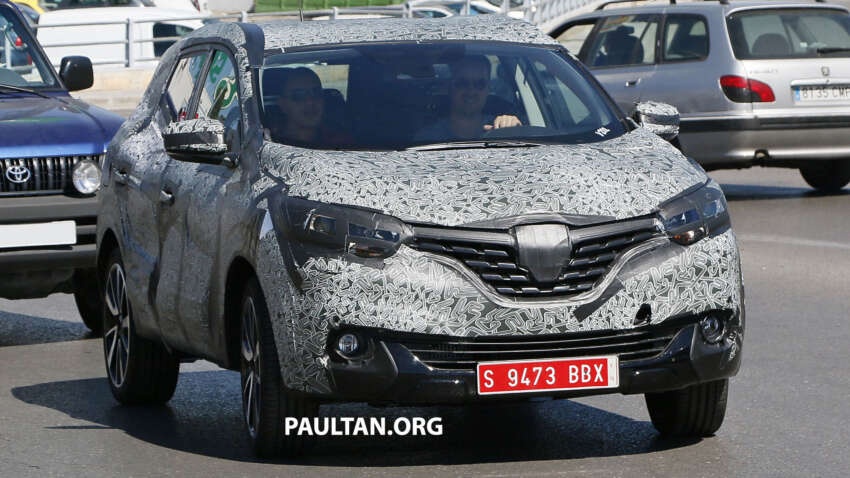 SPYSHOTS: First sighting of new Renault C-segment SUV – is this the new Renault Koleos? 269855