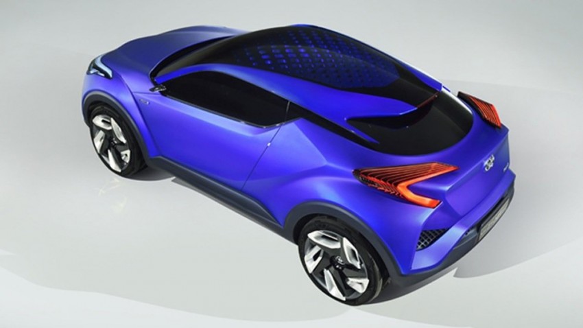 Toyota C-HR Concept SUV: first images released 273911