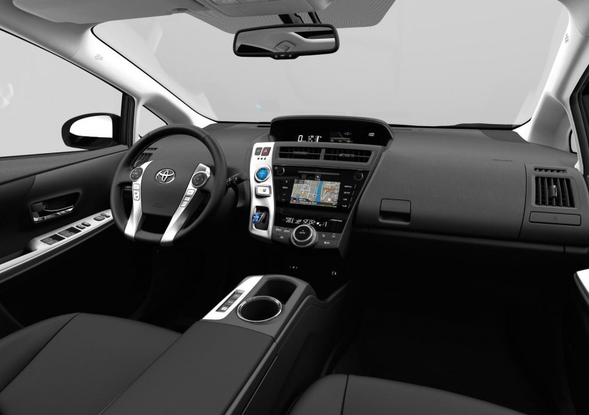 Toyota Prius+ gets mild update for European market 279200
