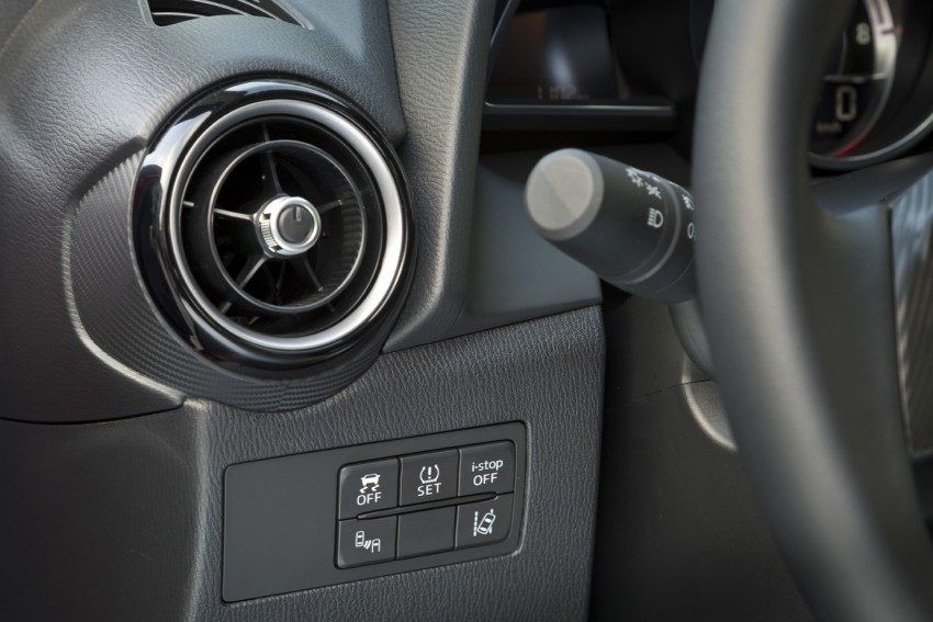 2015 Mazda 2 – European-market supermini detailed 285558