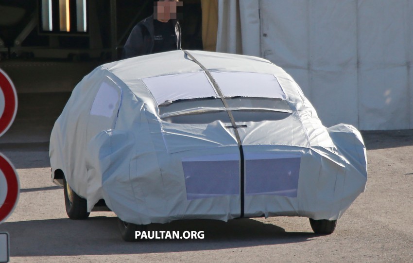 SPYSHOTS: Mysterious Mercedes-Benz Concept with skinny tyres – could this be shown at CES 2015? 281938