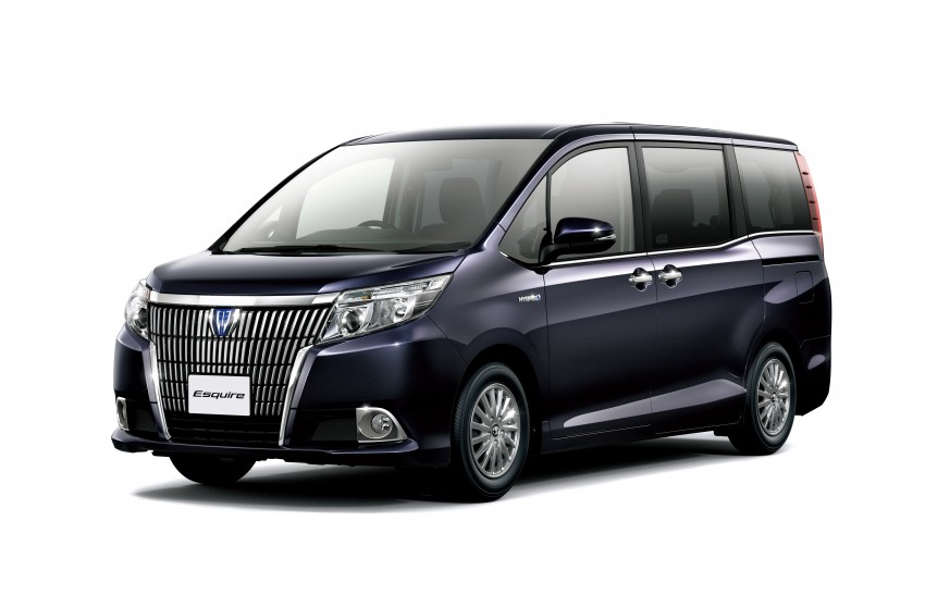 Toyota Esquire MPV launched in Japan, sister of Noah 283724