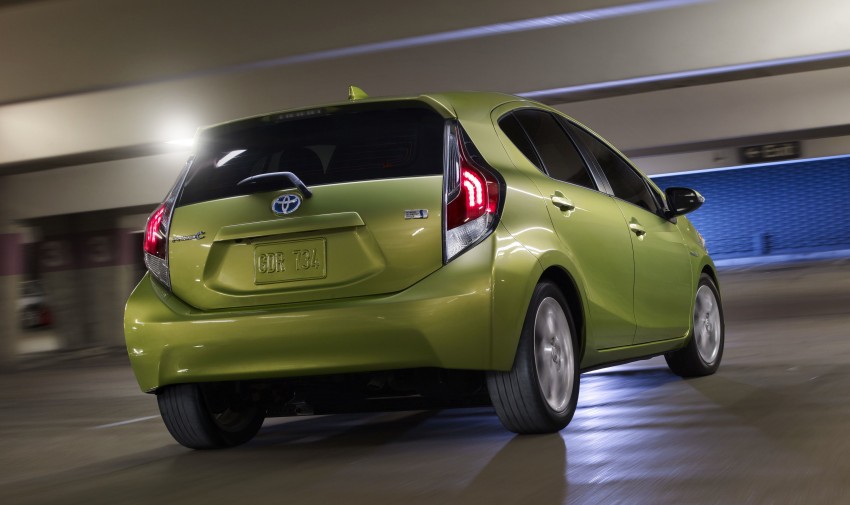 2015 Toyota Prius c facelift – upgraded inside and out 289678
