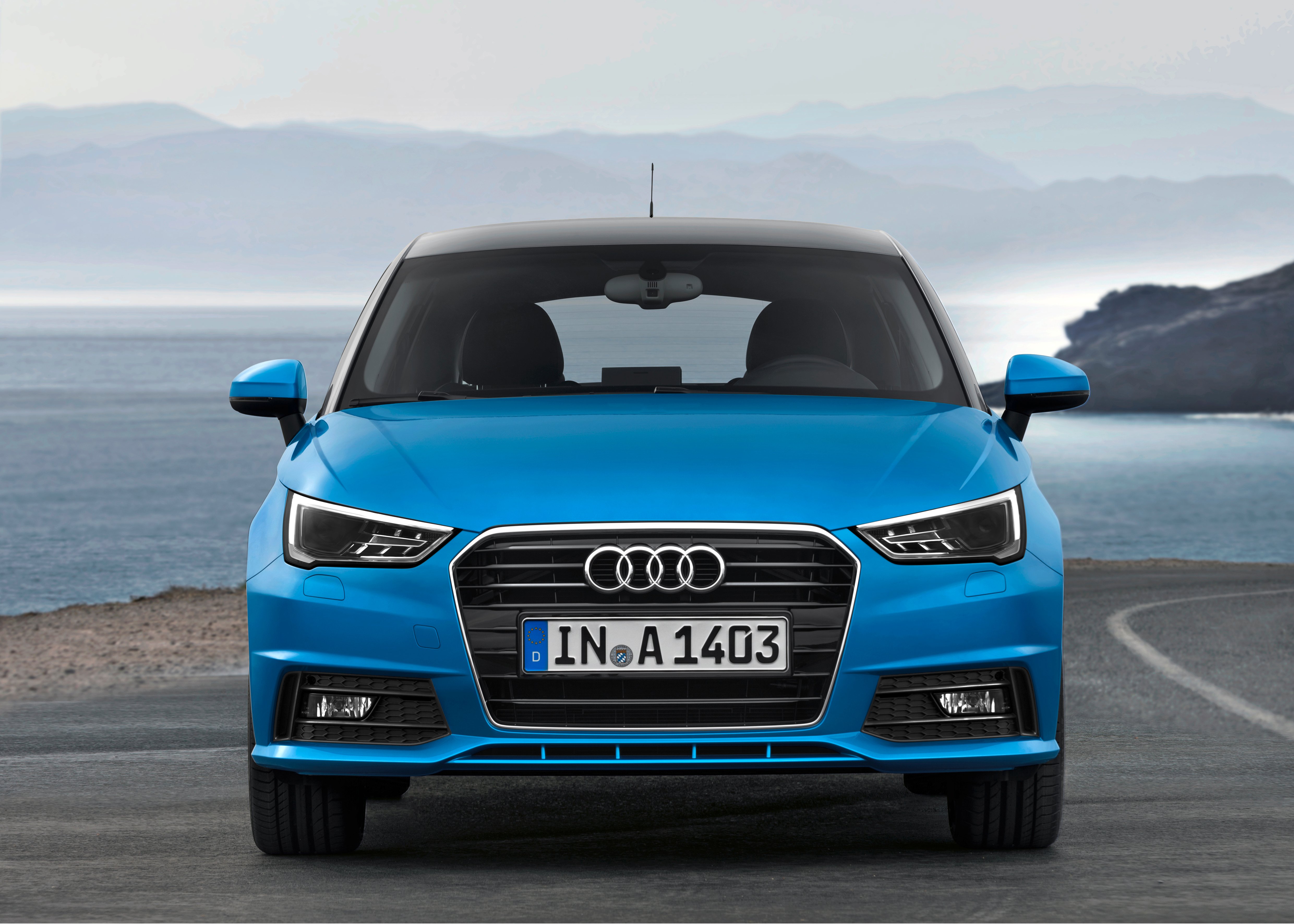 Ауди 1 9 купить. Audi a1 Sportback 2015. Ауди а1 2015. Ауди а1 Спортбэк 2015. Ауди а1 2017.