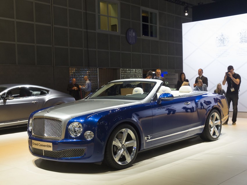 Bentley Grand Convertible concept goes topless in LA 290439