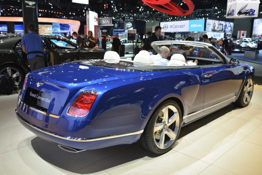 Bentley Grand Convertible concept goes topless in LA 290438
