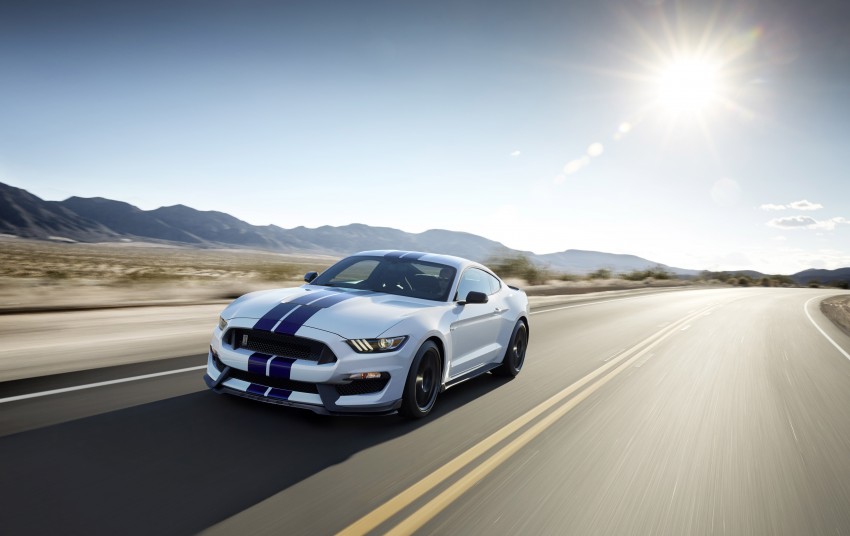 2016 Ford Mustang Shelby GT350 – flat-plane V8 pony 288998